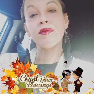 Meet your Posher, Jacqueline